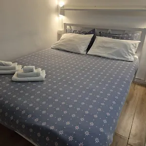 οίκος εω Apartamento CTA