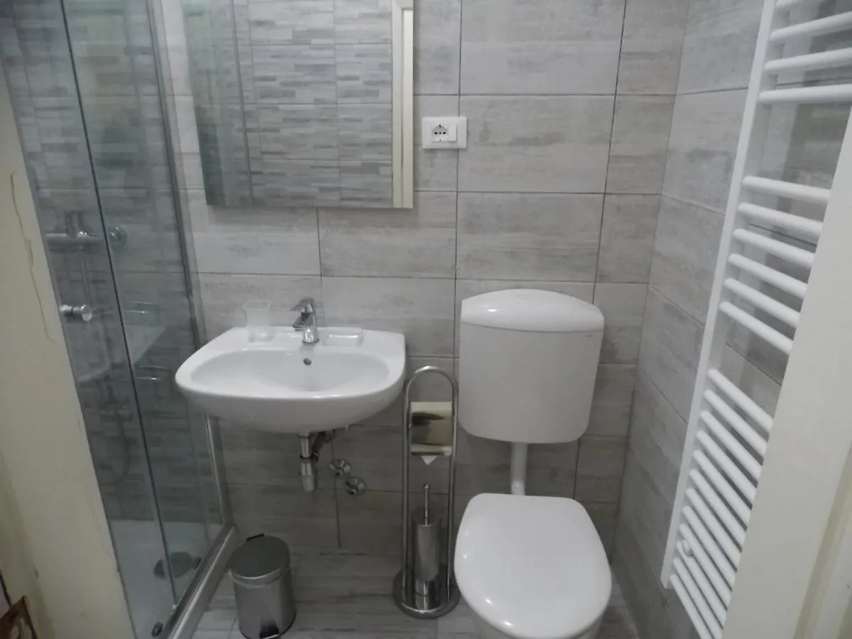 Appartamenti Del Dose Velence Apartman